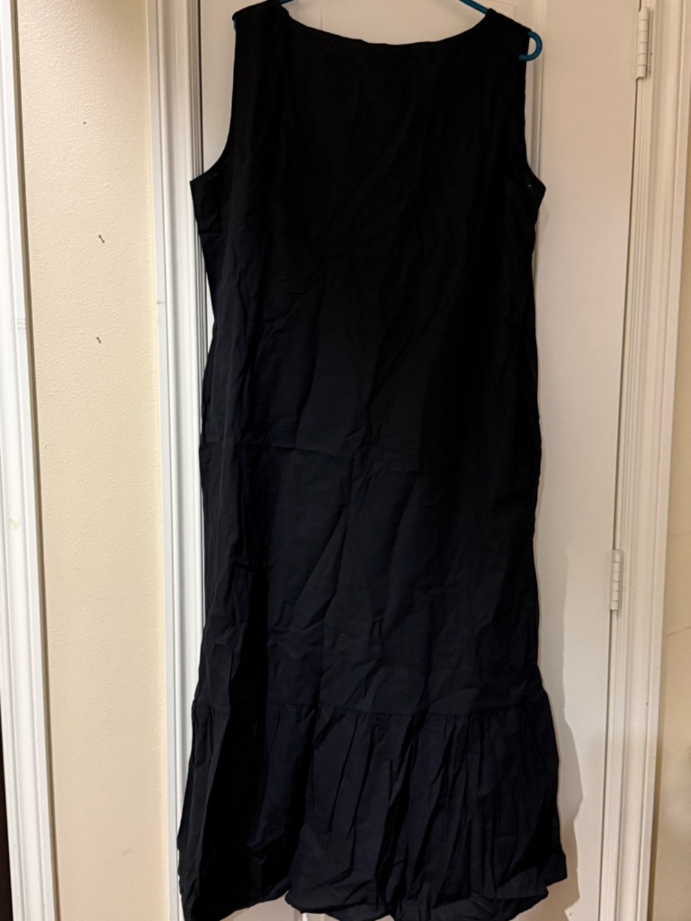 Sleeveless Black Maxi Dress with Ruffle Hem